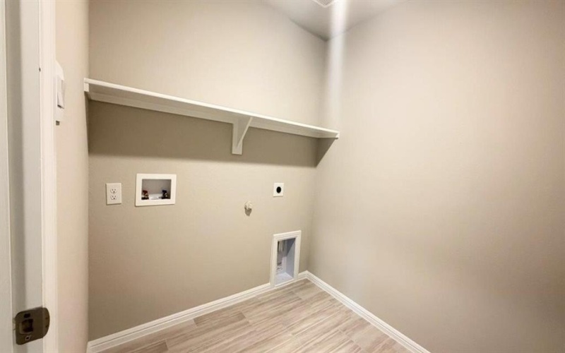 541 MARSH Street, Cleburne, TX 76033, 4 Bedrooms Bedrooms, ,2 BathroomsBathrooms,Residential,For Sale,541 MARSH Street,0,21151711