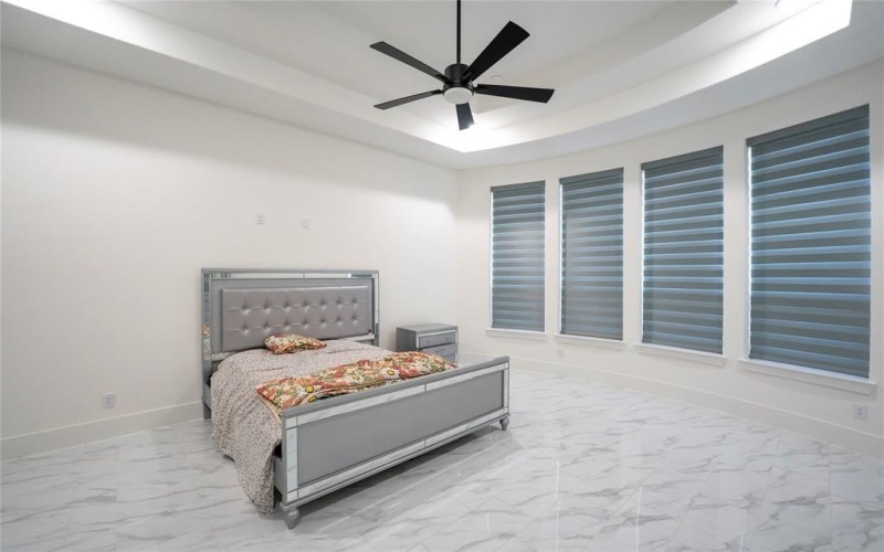 10904 Hollydale Road, Frisco, TX 75035, 5 Habitaciones Habitaciones , ,6 BañosBaños,Residential,En Venta,10904 Hollydale Road,0,21151784