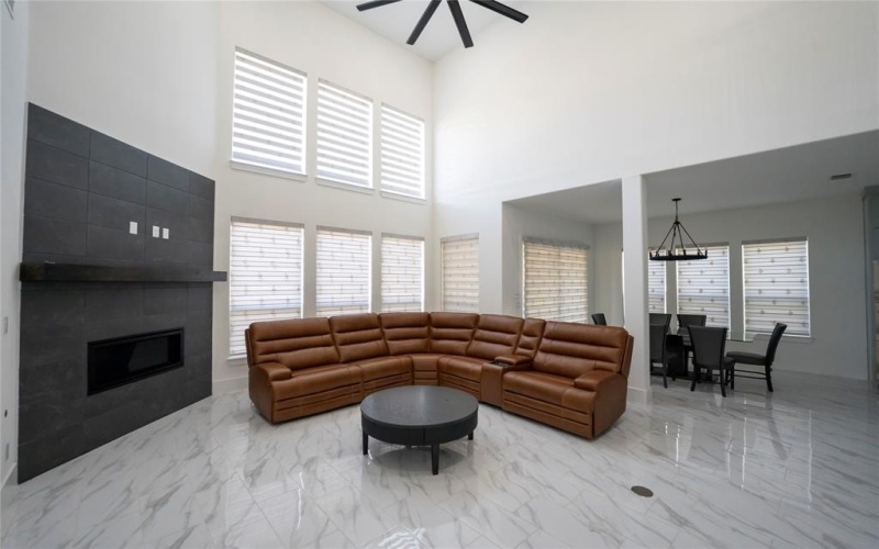 10904 Hollydale Road, Frisco, TX 75035, 5 Habitaciones Habitaciones , ,6 BañosBaños,Residential,En Venta,10904 Hollydale Road,0,21151784