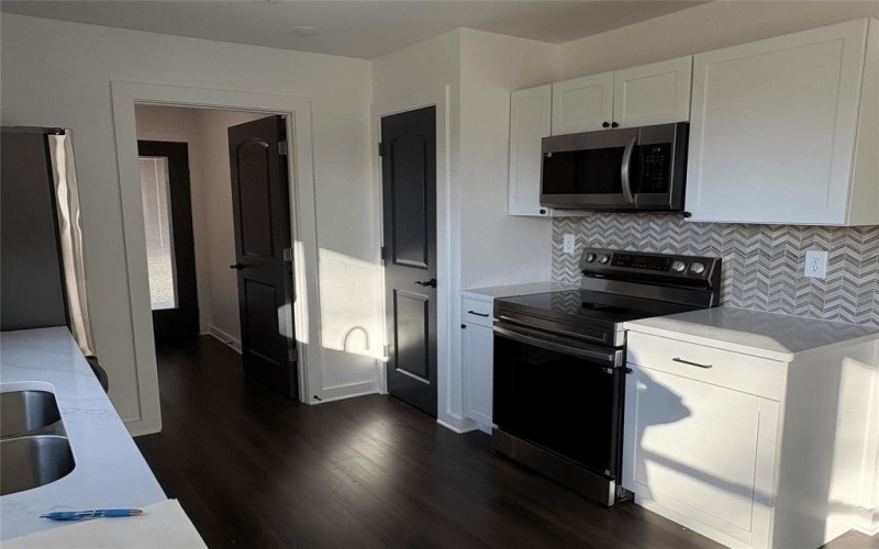 225 McWhorter, Mineola, TX 75773, 3 Bedrooms Bedrooms, ,2 BathroomsBathrooms,Residential,For Sale,225 McWhorter,0,21152537