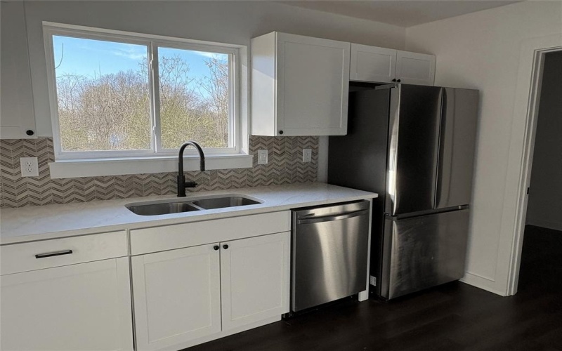 225 McWhorter, Mineola, TX 75773, 3 Bedrooms Bedrooms, ,2 BathroomsBathrooms,Residential,For Sale,225 McWhorter,0,21152537