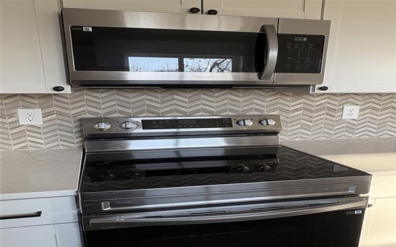 225 McWhorter, Mineola, TX 75773, 3 Bedrooms Bedrooms, ,2 BathroomsBathrooms,Residential,For Sale,225 McWhorter,0,21152537