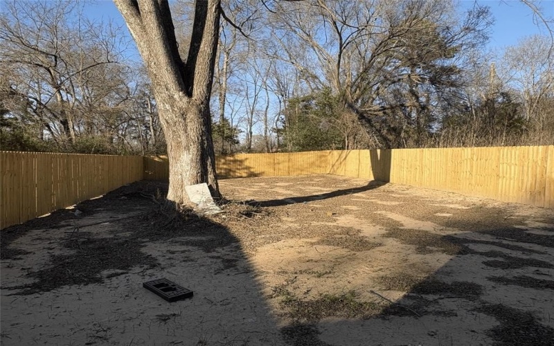 225 McWhorter St, Mineola, TX 75773, 3 Habitaciones Habitaciones , ,2 BañosBaños,Residential,En Venta,225 McWhorter St,0,21152549