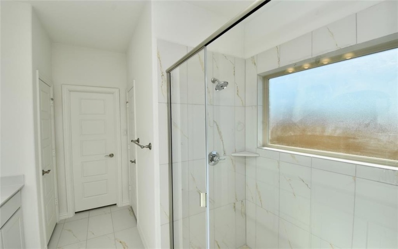 2412 Glasgow Way, Denton, TX 76207, 4 Bedrooms Bedrooms, ,3 BathroomsBathrooms,Residential,For Sale,2412 Glasgow Way,0,21153203