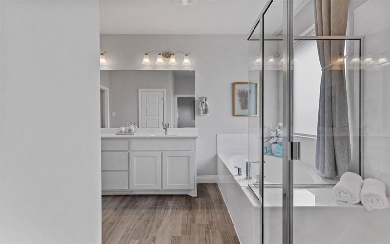 11205 TREEHOUSE Trail, Justin, TX 76247, 4 Habitaciones Habitaciones , ,2 BañosBaños,Residential,En Venta,11205 TREEHOUSE Trail,0,21154103