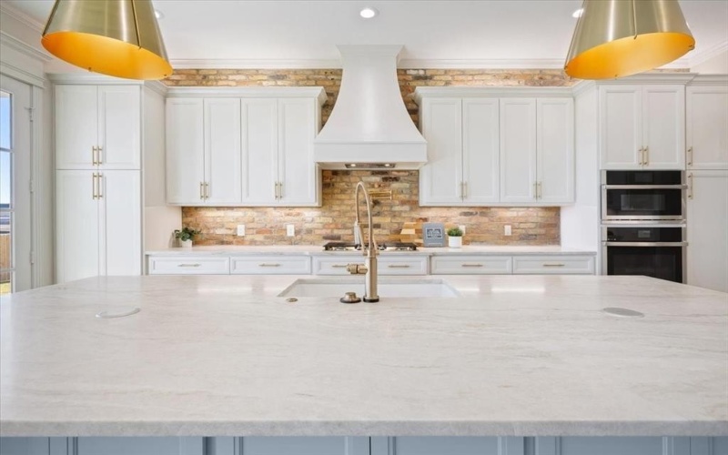 131 Big Catch Lane, Robinson, TX 76706, 4 Bedrooms Bedrooms, ,3 BathroomsBathrooms,Residential,For Sale,131 Big Catch Lane,0,21154275