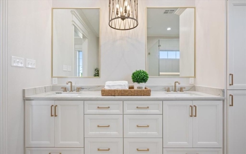 131 Big Catch Lane, Robinson, TX 76706, 4 Bedrooms Bedrooms, ,3 BathroomsBathrooms,Residential,For Sale,131 Big Catch Lane,0,21154275