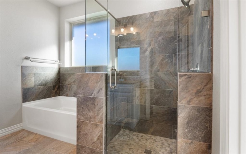 2636 County Road 314, Cleburne, TX 76031, 4 Bedrooms Bedrooms, ,2 BathroomsBathrooms,Residential,For Sale,2636 County Road 314,0,21154344