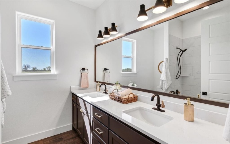 2105 Rattler Way, Tolar, TX 76476, 4 Habitaciones Habitaciones , ,2 BañosBaños,Residential,En Venta,2105 Rattler Way,0,21154480