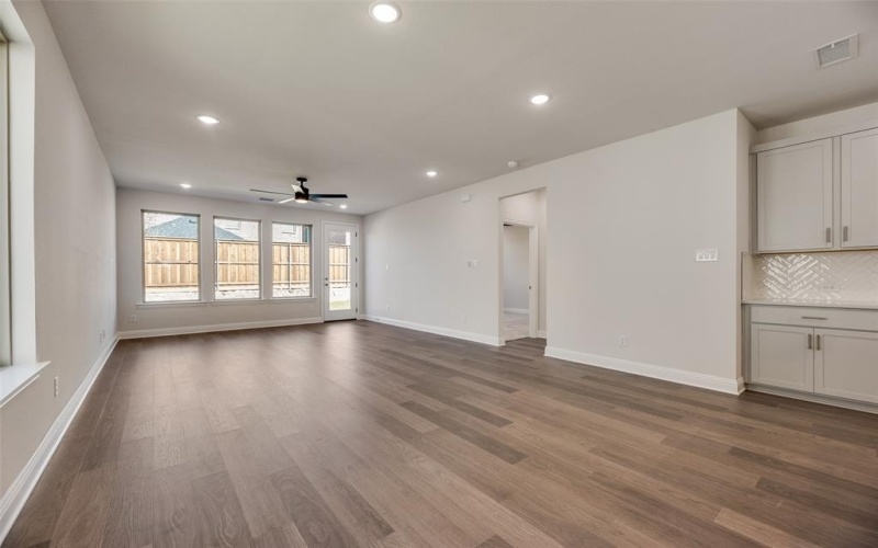 152 Ashbrook Street, Little Elm, TX 75068, 3 Bedrooms Bedrooms, ,2 BathroomsBathrooms,Residential,For Sale,152 Ashbrook Street,0,21154867