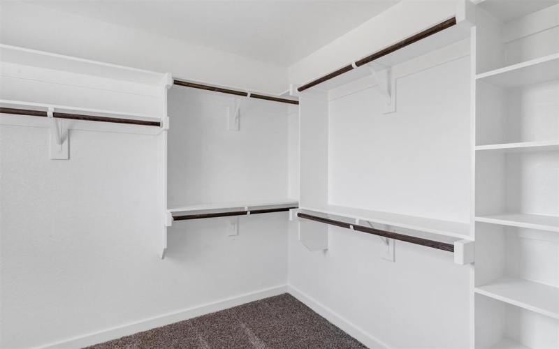 576 Highview Court, Godley, TX 76044, 3 Bedrooms Bedrooms, ,2 BathroomsBathrooms,Residential,For Sale,576 Highview Court,0,21155076