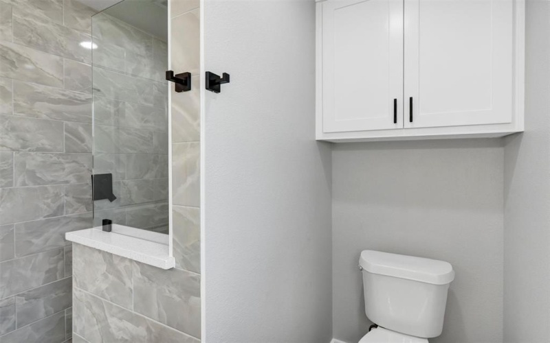 576 Highview Court, Godley, TX 76044, 3 Bedrooms Bedrooms, ,2 BathroomsBathrooms,Residential,For Sale,576 Highview Court,0,21155076