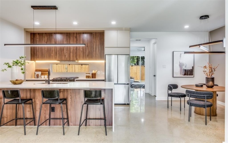 1439 E Louisiana Avenue, Dallas, TX 75216, 3 Habitaciones Habitaciones , ,2 BañosBaños,Residential,En Venta,1439 E Louisiana Avenue,0,21155290