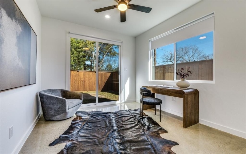 1439 E Louisiana Avenue, Dallas, TX 75216, 3 Habitaciones Habitaciones , ,2 BañosBaños,Residential,En Venta,1439 E Louisiana Avenue,0,21155290