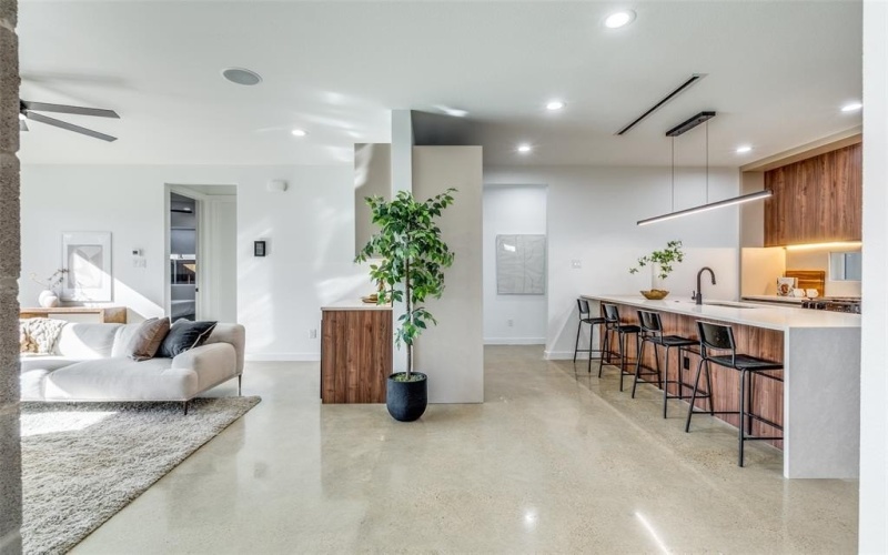 1439 E Louisiana Avenue, Dallas, TX 75216, 3 Habitaciones Habitaciones , ,2 BañosBaños,Residential,En Venta,1439 E Louisiana Avenue,0,21155290