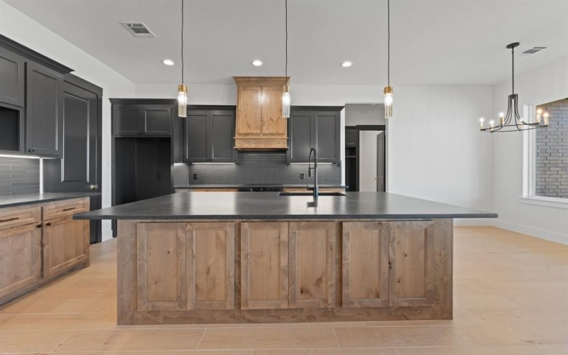 417 Collum View, Azle, TX 76020, 4 Habitaciones Habitaciones , ,2 BañosBaños,Residential,En Venta,417 Collum View,0,21155385