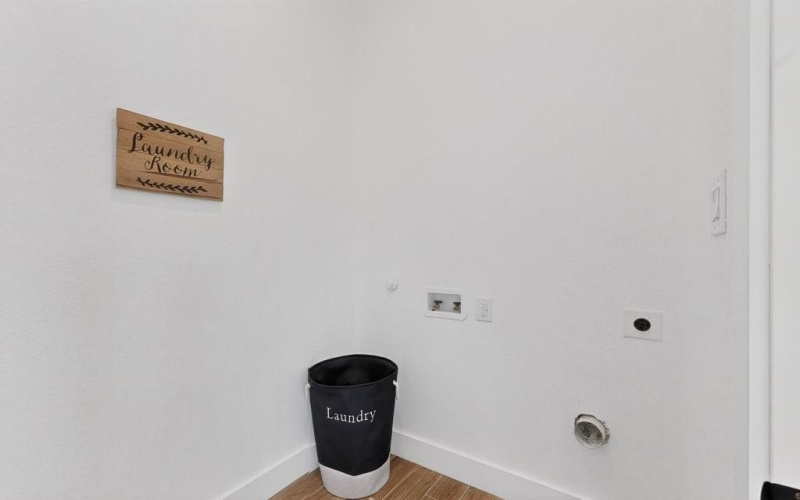 4464 Key Ranch Road, Trinidad, TX 75163, 4 Bedrooms Bedrooms, ,2 BathroomsBathrooms,Residential,For Sale,4464 Key Ranch Road,0,21155516