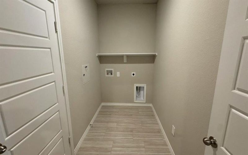 7604 MISTY CREEK Drive, Denton, TX 76249, 3 Habitaciones Habitaciones , ,2 BañosBaños,Residential,En Venta,7604 MISTY CREEK Drive,0,21155538