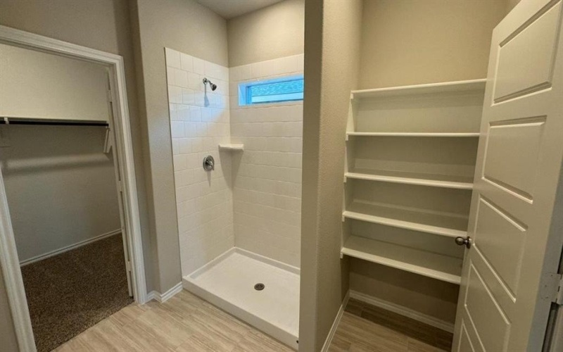 7604 MISTY CREEK Drive, Denton, TX 76249, 3 Habitaciones Habitaciones , ,2 BañosBaños,Residential,En Venta,7604 MISTY CREEK Drive,0,21155538