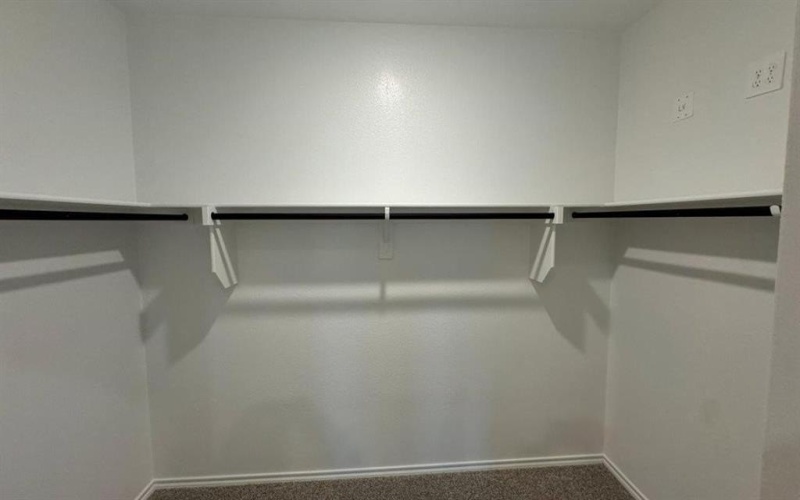 7604 MISTY CREEK Drive, Denton, TX 76249, 3 Habitaciones Habitaciones , ,2 BañosBaños,Residential,En Venta,7604 MISTY CREEK Drive,0,21155538