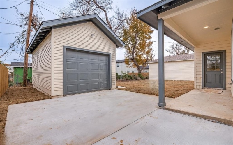 3608 Latimer Street, Dallas, TX 75215, 4 Habitaciones Habitaciones , ,2 BañosBaños,Residential,En Venta,3608 Latimer Street,0,21155651