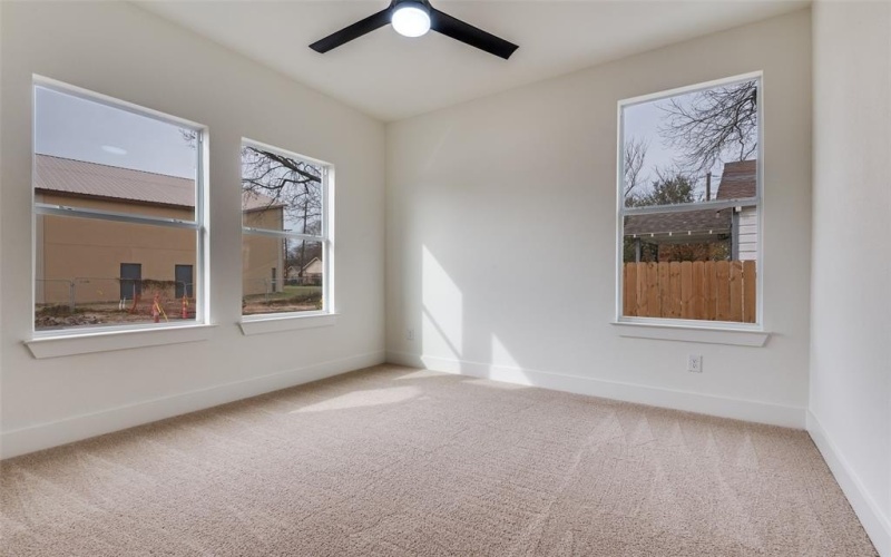 3608 Latimer Street, Dallas, TX 75215, 4 Habitaciones Habitaciones , ,2 BañosBaños,Residential,En Venta,3608 Latimer Street,0,21155651