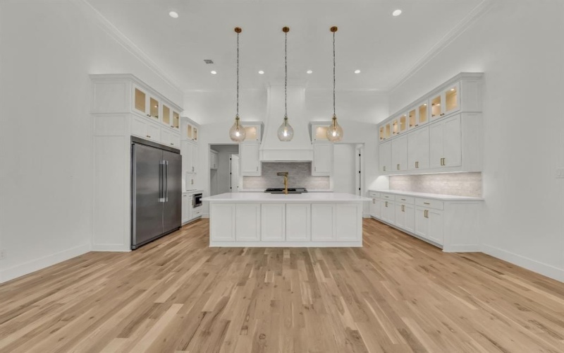 208 Dan Russell Bend, Weatherford, TX 76087, 4 Bedrooms Bedrooms, ,3 BathroomsBathrooms,Residential,For Sale,208 Dan Russell Bend,0,21155821