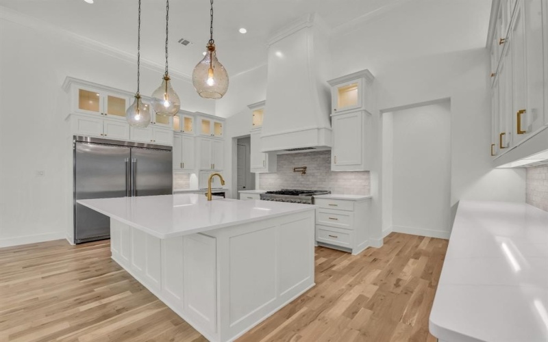 208 Dan Russell Bend, Weatherford, TX 76087, 4 Bedrooms Bedrooms, ,3 BathroomsBathrooms,Residential,For Sale,208 Dan Russell Bend,0,21155821