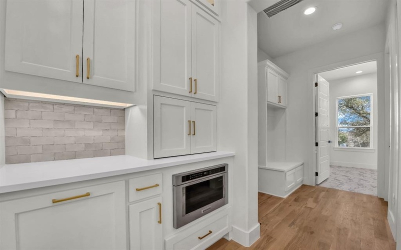 208 Dan Russell Bend, Weatherford, TX 76087, 4 Bedrooms Bedrooms, ,3 BathroomsBathrooms,Residential,For Sale,208 Dan Russell Bend,0,21155821