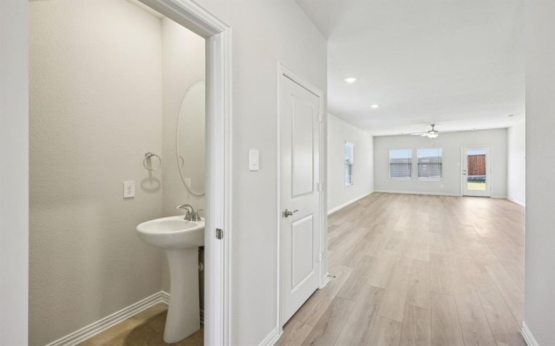 717 Dotty Drive, Princeton, TX 75071, 4 Habitaciones Habitaciones , ,2 BañosBaños,Residential,En Venta,717 Dotty Drive,0,21155876