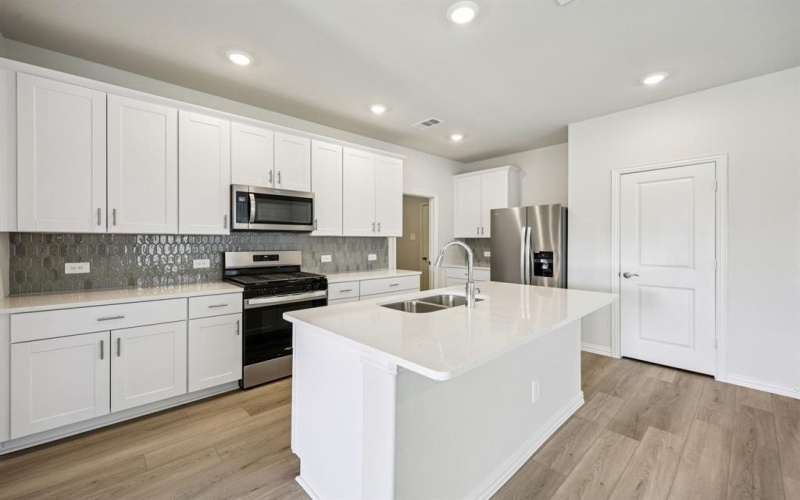 717 Dotty Drive, Princeton, TX 75071, 4 Habitaciones Habitaciones , ,2 BañosBaños,Residential,En Venta,717 Dotty Drive,0,21155876