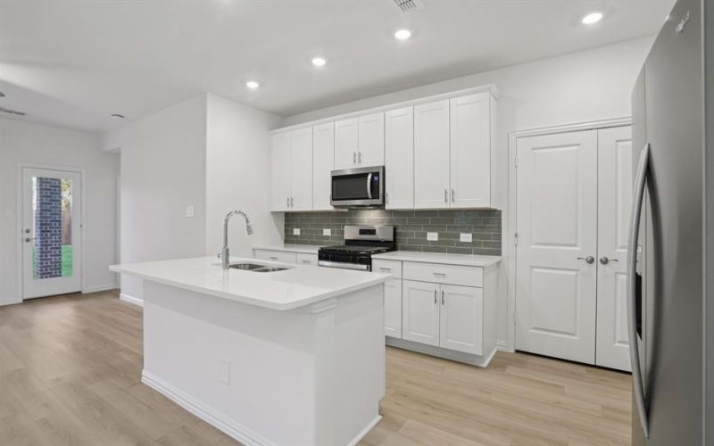 713 Dotty Drive, Princeton, TX 75071, 4 Habitaciones Habitaciones , ,2 BañosBaños,Residential,En Venta,713 Dotty Drive,0,21155880