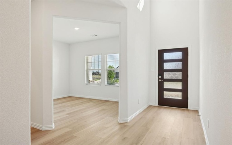 2233 Mustang Way, Seagoville, TX 75159, 4 Bedrooms Bedrooms, ,2 BathroomsBathrooms,Residential,For Sale,2233 Mustang Way,0,21155896