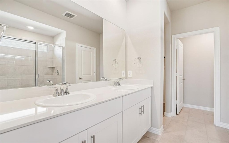 2229 Mustang Way, Seagoville, TX 75159, 4 Bedrooms Bedrooms, ,3 BathroomsBathrooms,Residential,For Sale,2229 Mustang Way,0,21155904