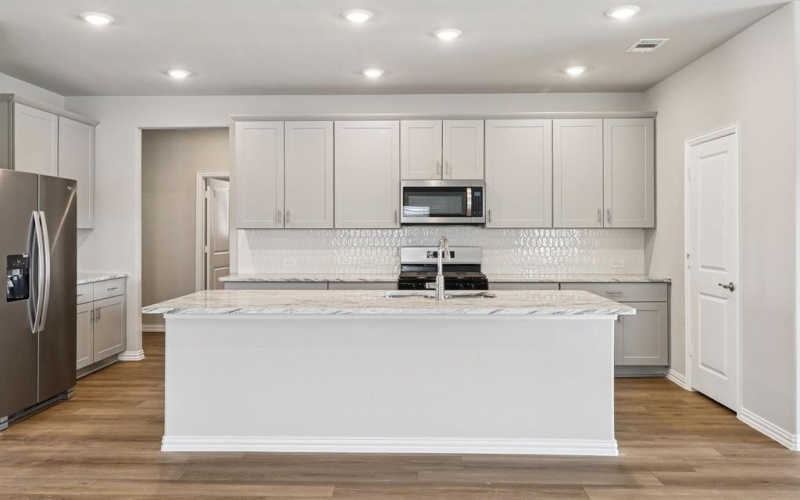 2225 Mustang Way, Seagoville, TX 75159, 4 Habitaciones Habitaciones , ,3 BañosBaños,Residential,En Venta,2225 Mustang Way,0,21155908