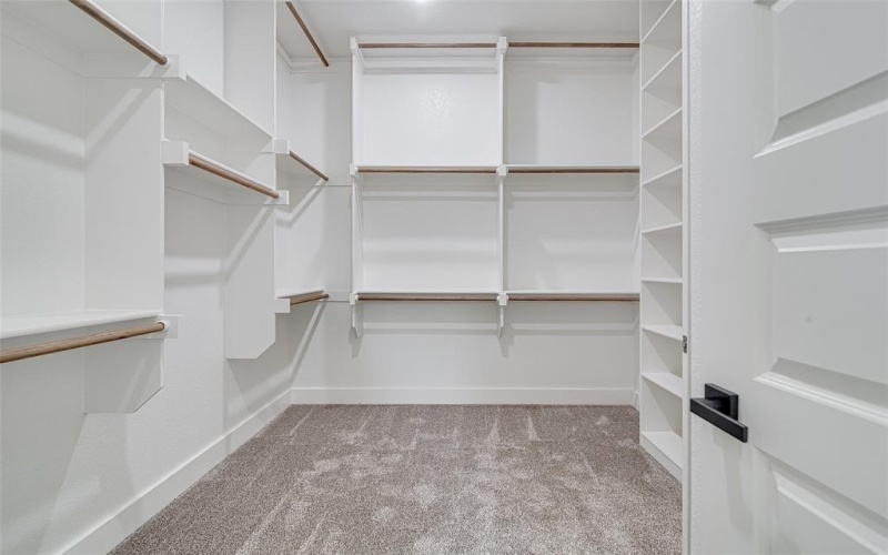 1020 Royal Lytham Court, Grand Prairie, TX 75104, 4 Habitaciones Habitaciones , ,3 BañosBaños,Residential,En Venta,1020 Royal Lytham Court,0,21155939