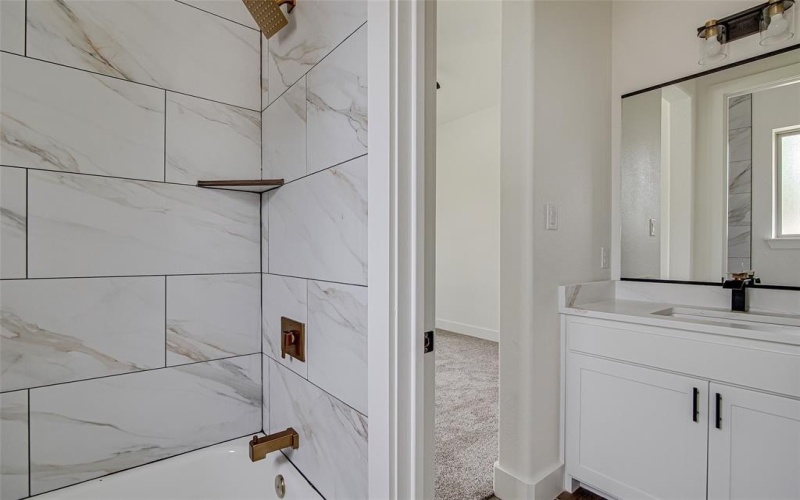 1020 Royal Lytham Court, Grand Prairie, TX 75104, 4 Habitaciones Habitaciones , ,3 BañosBaños,Residential,En Venta,1020 Royal Lytham Court,0,21155939