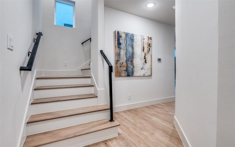 2906 Hawthorne Avenue #103, Dallas, TX 75219, 2 Habitaciones Habitaciones , ,2 BañosBaños,Residential,En Venta,2906 Hawthorne Avenue,0,21155947