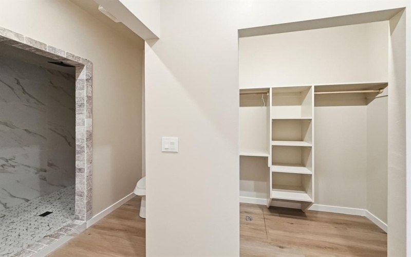 310 Eastland, Iredell, TX 76649, 3 Bedrooms Bedrooms, ,2 BathroomsBathrooms,Residential,For Sale,310 Eastland,0,21156002