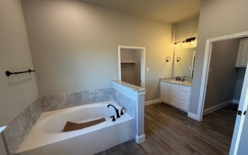 1029 Deer Island Court, Azle, TX 76020, 4 Habitaciones Habitaciones , ,2 BañosBaños,Residential,En Venta,1029 Deer Island Court,0,21156087