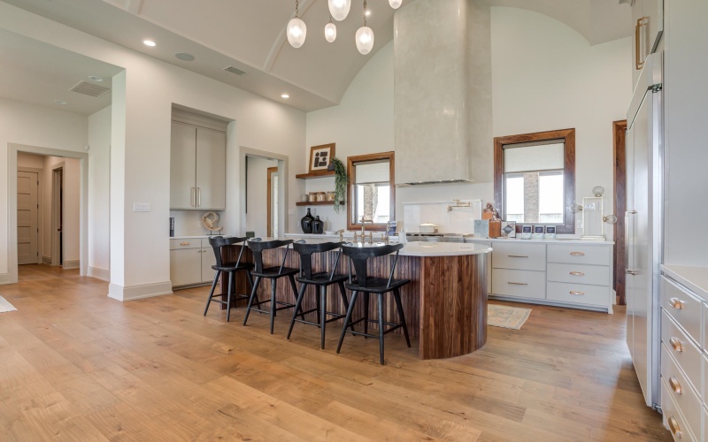 9505 County Rd 7615, Wolfforth, TX 79382, 4 Bedrooms Bedrooms, ,5 BathroomsBathrooms,Residential,For Sale,9505 County Rd 7615,0,202554463