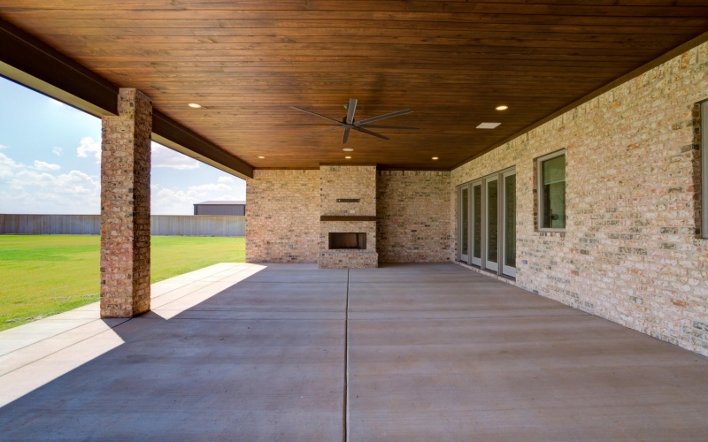 9505 County Rd 7615, Wolfforth, TX 79382, 4 Bedrooms Bedrooms, ,5 BathroomsBathrooms,Residential,For Sale,9505 County Rd 7615,0,202554463