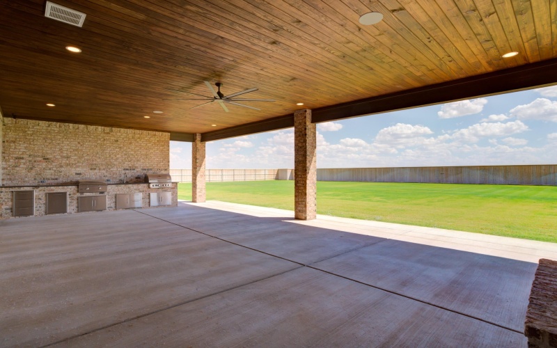 9505 County Rd 7615, Wolfforth, TX 79382, 4 Bedrooms Bedrooms, ,5 BathroomsBathrooms,Residential,For Sale,9505 County Rd 7615,0,202554463