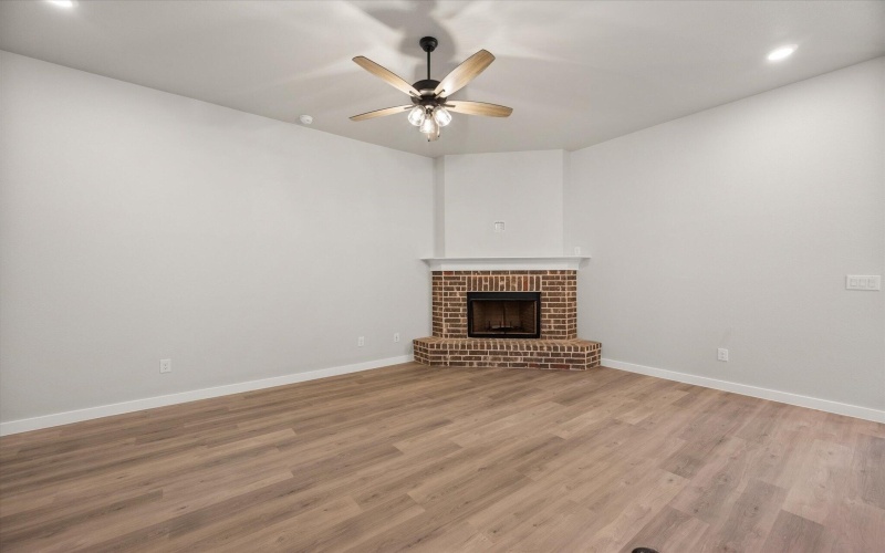 7029 8th Street, Lubbock, TX 79416, 3 Habitaciones Habitaciones , ,2 BañosBaños,Residential,En Venta,7029 8th Street,202553321