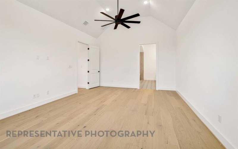 823 Montrose Drive, Rockwall, TX 75087, 5 Bedrooms Bedrooms, ,6 BathroomsBathrooms,Residential,For Sale,823 Montrose Drive,0,21156235