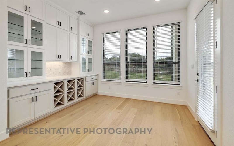 823 Montrose Drive, Rockwall, TX 75087, 5 Bedrooms Bedrooms, ,6 BathroomsBathrooms,Residential,For Sale,823 Montrose Drive,0,21156235