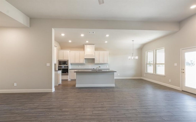 620 Alaina Drive, DeSoto, TX 75115, 4 Habitaciones Habitaciones , ,2 BañosBaños,Residential,En Venta,620 Alaina Drive,0,21156305