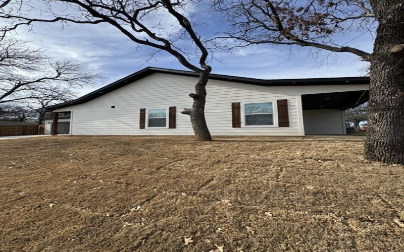 5556 Wainwright Drive, Fort Worth, TX 76112, 3 Bedrooms Bedrooms, ,2 BathroomsBathrooms,Residential,For Sale,5556 Wainwright Drive,0,21156352