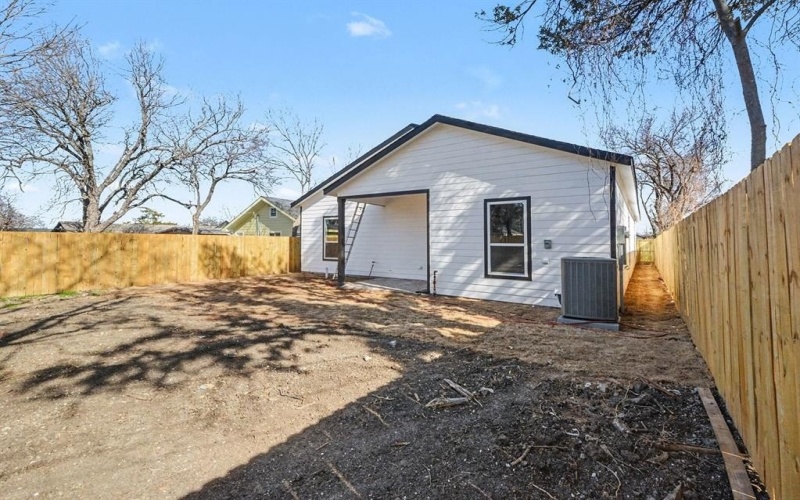 2641 Alabama Avenue, Dallas, TX 75216, 4 Bedrooms Bedrooms, ,3 BathroomsBathrooms,Residential,For Sale,2641 Alabama Avenue,0,21156403