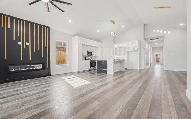 2641 Alabama Avenue, Dallas, TX 75216, 4 Bedrooms Bedrooms, ,3 BathroomsBathrooms,Residential,For Sale,2641 Alabama Avenue,0,21156403